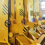 Установка домкратных систем для железнодорожного обслуживания Современные требования к железнодорожному обслуживанию диктуют необходимость использования высокоэффективных и безопасных решений. Установка домкратная УДС представляет собой одно из таких решений, спроектированных для надежного и качественного обслуживания подвижного состава. Это оборудование обеспечивает надежный подъем и фиксацию вагонов и локомотивов, позволяя проводить технические работы в заданные сроки с минимальными затратами. Принципы работы установки домкратной УДС Домкратные установки обладают простым и понятным механизмом действия, который облегчает их использование. Установка домкратная УДС работает на основе гидравлической системы, позволяющей поднимать тяжелые вагонные составы без значительных усилий и специальной подготовки операторов. Основным элементом системы является гидравлический механизм, который поднимает груз на необходимую высоту. При помощи специальной конструкции можно легко регулировать уровень подъема, что делает установку универсальным инструментом для работы с различными типами подвижного состава. Одним из основных преимуществ данной системы является возможность ее использования при проведении не только ремонтов локомотивов и вагонов, но и для специализированных работ. Например, домкратная установка может использоваться для замены колес, ремонта ходовой части, а также других технических манипуляций. Данная установка существенно повышает скорость выполнения работ, что является важным фактором в условиях современных перевозок. Преимущества установки домкратной УДС Высокая грузоподъемность – система позволяет поднимать составы весом до 200 тонн. Универсальность – подходит для большинства моделей тепловозов и вагонов. Легкость в эксплуатации – минимизация времени на обучение операторов. Надежность и длительный срок службы - возможность работы в тяжёлых условиях эксплуатации. Гибкость применения – устанавливается на различные типы рельсов. На установку домкратную УДС предоставляются гарантии от производителя, что подтверждает высокое качество используемых материалов и технологий. Кроме того, установка позволяет значительно сэкономить время и средства на проведении транспортных работ. Применение домкратных установок в железнодорожной отрасли Современное железнодорожное обслуживание требует от специалистов применения инновационных решений, которые позволяют проводить работы в оптимальные сроки и с максимальной безопасностью для всего персонала. Установка домкратная УДС активно используется на различных станциях и в ремонтных депо. Главные особенности работы с таким оборудованием заключаются в его маневренности и универсальности. Каждый опытный специалист знает, что использование качественного оборудования позволяет не только сократить время нахождения состава в ремонте, но и обеспечить высший уровень безопасности. Установка домкратной системы не требует сложного монтажа, её можно легко перемещать на рабочей площадке, что также добавляет удобства в процессе работы. Оборудование может использоваться как на открытых, так и на закрытых площадках. Заключение Установка домкратная УДС – это оптимальное решение для повышения эффективности работы с железнодорожным подвижным составом. Её использование помогает не только улучшить качество выполняемых ремонтов, но и сократить время простоя подвижного состава. https://lenmash.com/product/el-meh-podemnik/1-uds - ресурс, на котором вы можете ознакомиться с различными моделями домкратных установок и выбрать оптимальное оборудование для ваших нужд. Разумный подход к выбору оборудования обеспечивает решение множества задач, связанных с обслуживанием железнодорожного транспорта.